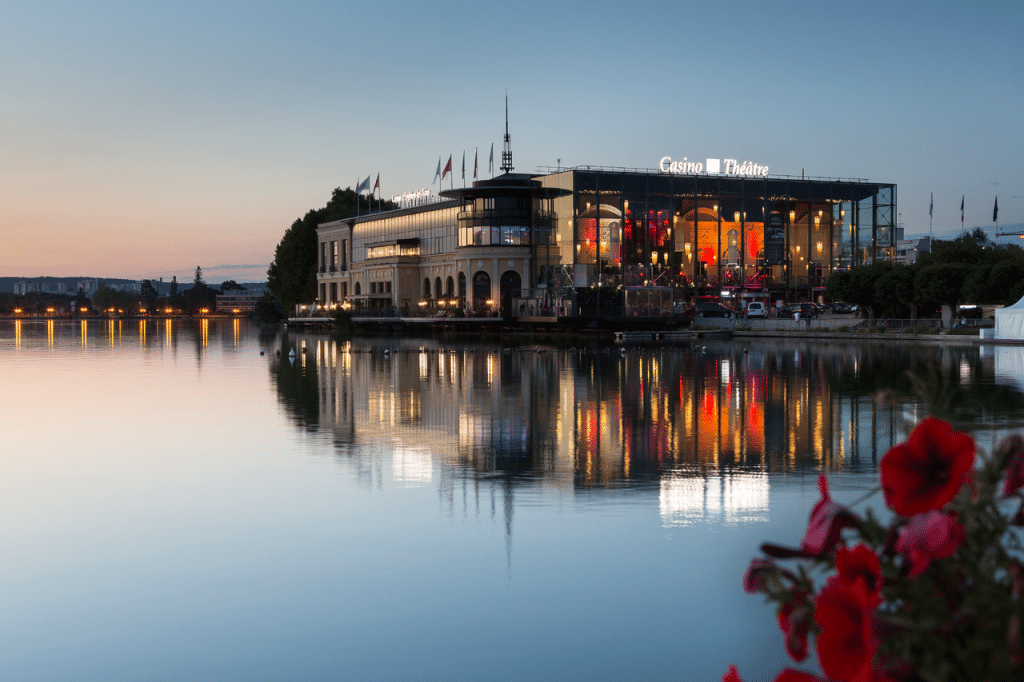 Casino d'Enghien-les-Bains — à combiner avec votre séjour love room